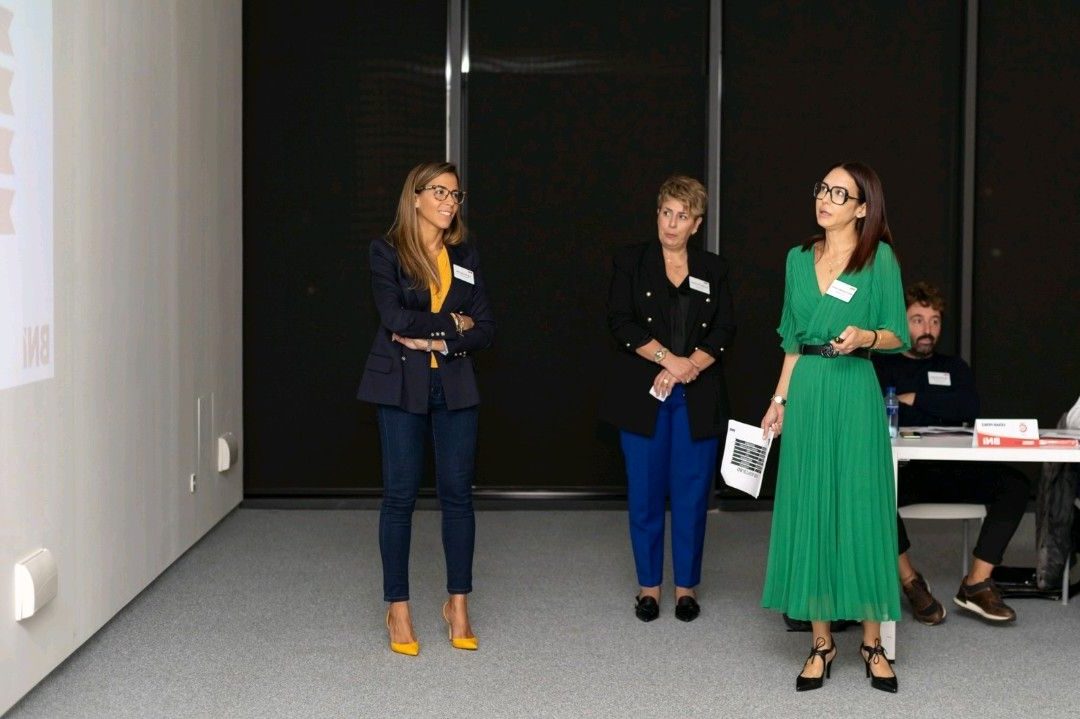 Mónica Cachero, en un acto de BNI